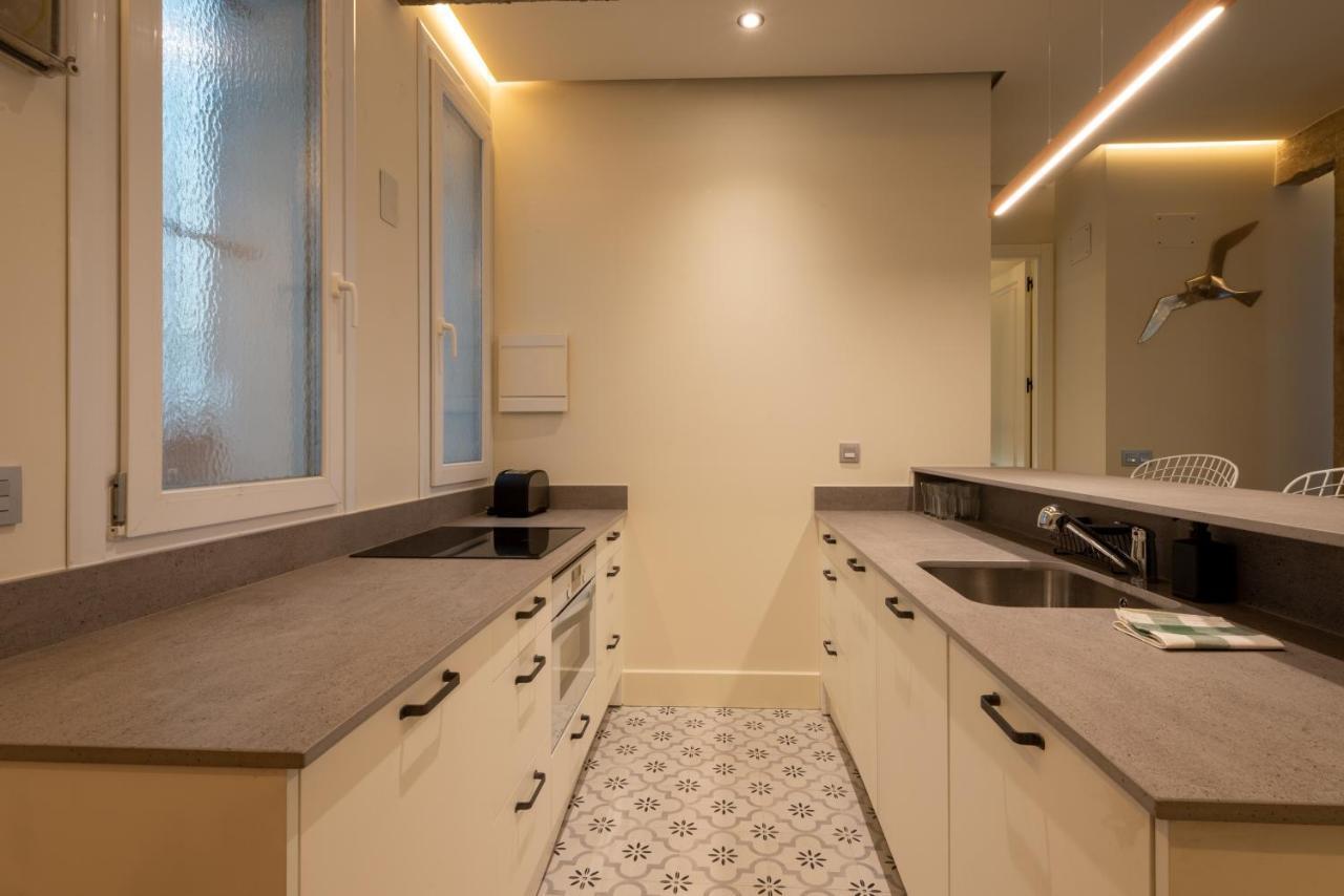 Alhondiga By Staynnapartments Bilbao Exterior photo